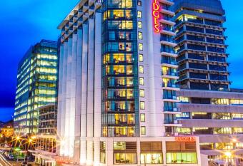 Rydges Wellington has Balcony rooms