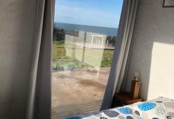 La Mer & La Dune has Balcony rooms