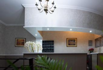 Carnival City Hotel Oradea has Balcony rooms