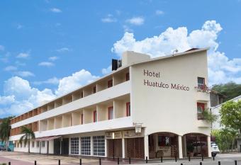Hotel Huatulco M  xico has Balcony rooms