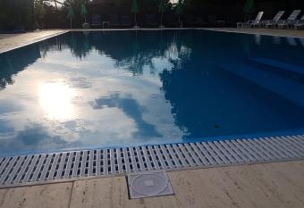 Anthimos allows 18 year olds to book a room