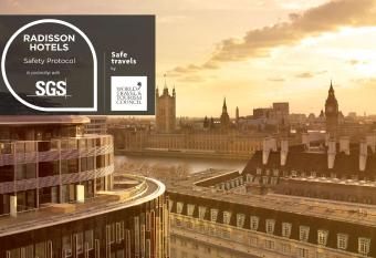 Park Plaza Westminster Bridge London has Balcony rooms