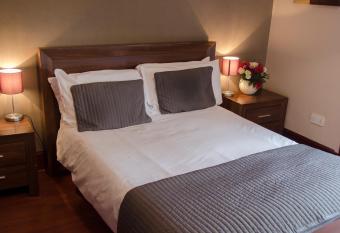 The Fullarton Park Hotel allows 18 year olds to book a room