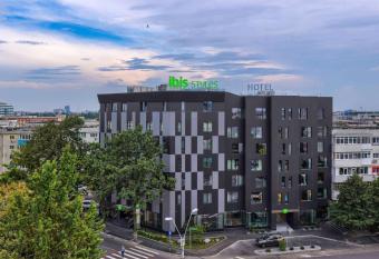 ibis Styles Bucharest Erbas allows 18 year olds to book a room