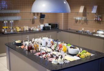 Comfort Hotel Helsingborg allows 18 year olds to book a room