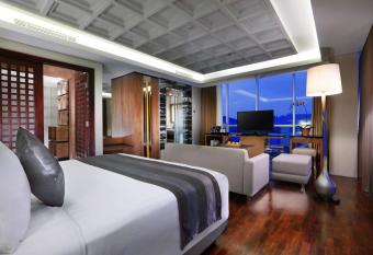 ASTON Pasteur allows 18 year olds to book a room