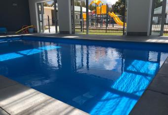 Stratford Motel & Holiday Park allows 18 year olds to book a room