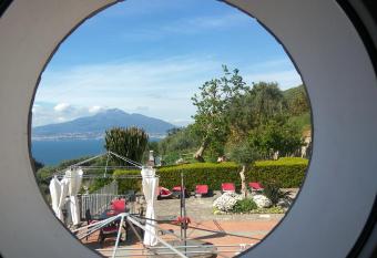 Corte Degli Ulivi Resort has Smoking/Balcony rooms