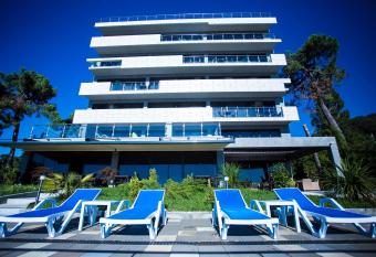 Gonio Inn has Balcony rooms