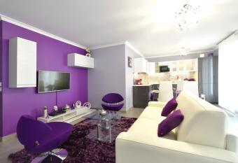 Djanea Luxury Apartment - Disneyland Paris has Balcony rooms
