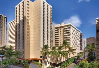 Hyatt Place Waikiki Beach has Balcony rooms