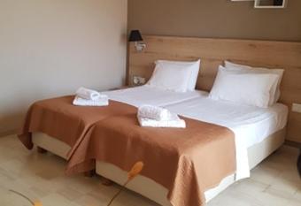 Studio Manousos has Balcony rooms