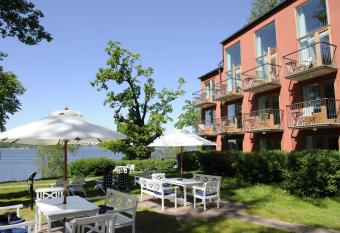Hotel J, Stockholm, a Member of Design Hotels has Balcony rooms