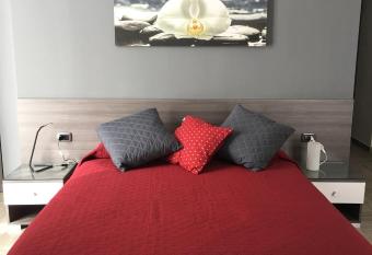 La Dimora di Garibaldi allows 18 year olds to book a room