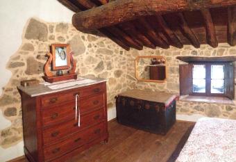 Casa Buonamici has Balcony rooms