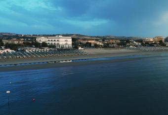 Hotel Internazionale has Balcony rooms