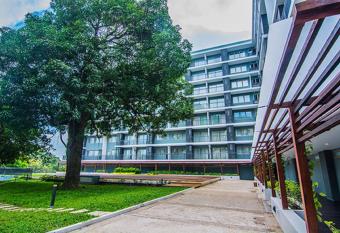 Sakura Residence & Hotel has Balcony rooms