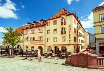 Hotel Th  ringer Hof allows 18 year olds to book a room