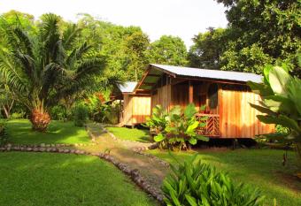 El Chontal has Balcony rooms