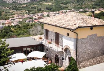 La Vista del Taburno has Balcony rooms