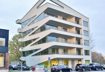 Fortuuna 5 Apartment has Balcony rooms