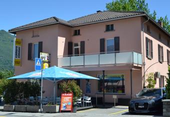 Osteria Centrale allows 18 year olds to book a room