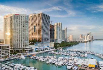 Miami Marriott Biscayne Bay has Balcony rooms