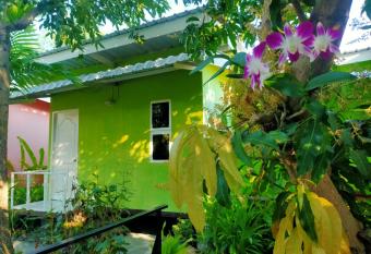 Ban Suan Lung Rin allows 18 year olds to book a room