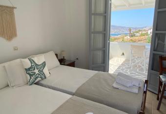 Kirki Rooms & Studios on the Hill allows 18 year olds to book a room