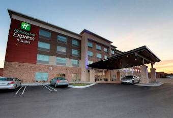 Holiday Inn Express & Suites Detroit Northwest - Livonia By IHG allows 18 year olds to book a room