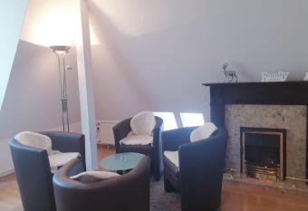 Apartments Suzy has Balcony rooms