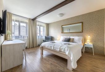 Apartm  ny U Pavla has Balcony rooms