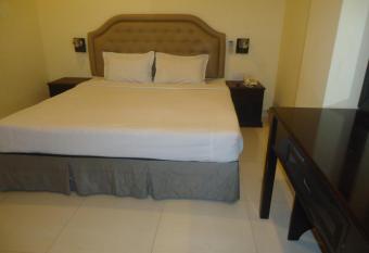 Executive Residence allows 18 year olds to book a room