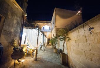 Li Curti allows 18 year olds to book a room