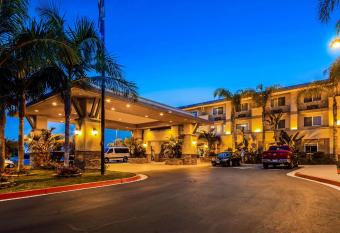 Best Western Plus Marina Gateway Hotel has Balcony rooms