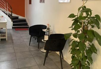 H  tel Anna Livia allows 18 year olds to book a room