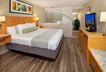 Hotel Nexus, BW Signature Collection allows 18 year olds to book a room