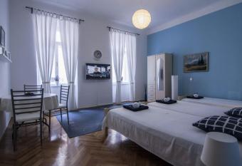 Apartment Check in has Balcony rooms