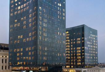 Assila, a Luxury Collection Hotel, Jeddah allows 18 year olds to book a room