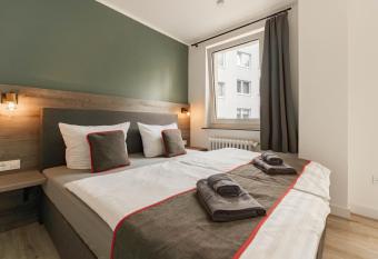 Hotel Enger Hof allows 18 year olds to book a room