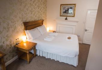 Waggon and Horses allows 18 year olds to book a room