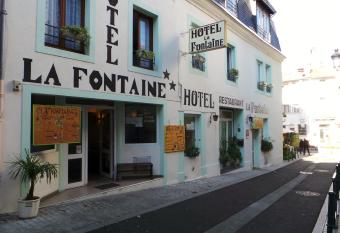 H  tel La Fontaine allows 18 year olds to book a room