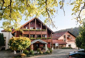 Restaurant & Landhotel Winter has Balcony rooms