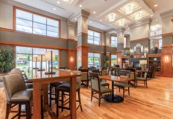 Hampton Inn & Suites Saratoga Springs Downtown has Balcony rooms