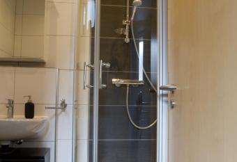 Ferienhaus Borneich has Balcony rooms