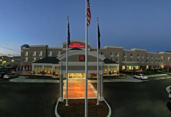 Hilton Garden Inn Salt Lake City/Layton allows 18 year olds to book a room