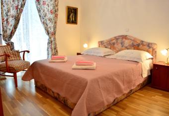 Apartments M&B has Balcony rooms