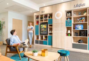 City R  sidence Tours allows 18 year olds to book a room