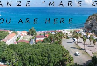 Case Vacanze  allows 18 year olds to book a room