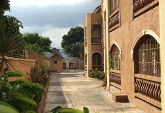 The Aria Kingston has Balcony rooms